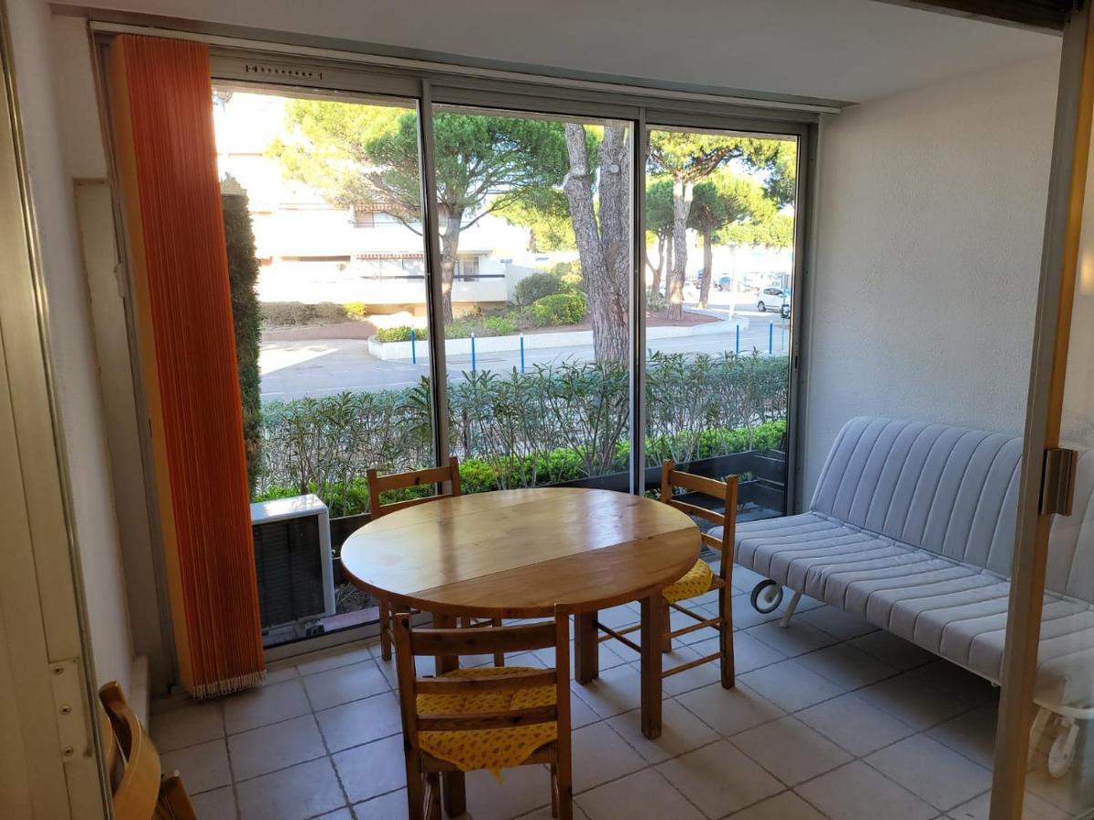 Studio Avec Loggia Entre Port, Plage Et Piscine Le Grau-du-Roi Ngoại thất bức ảnh